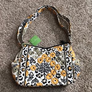 NWT Vera Bradley On The Go shoulder bag in Go Wild
